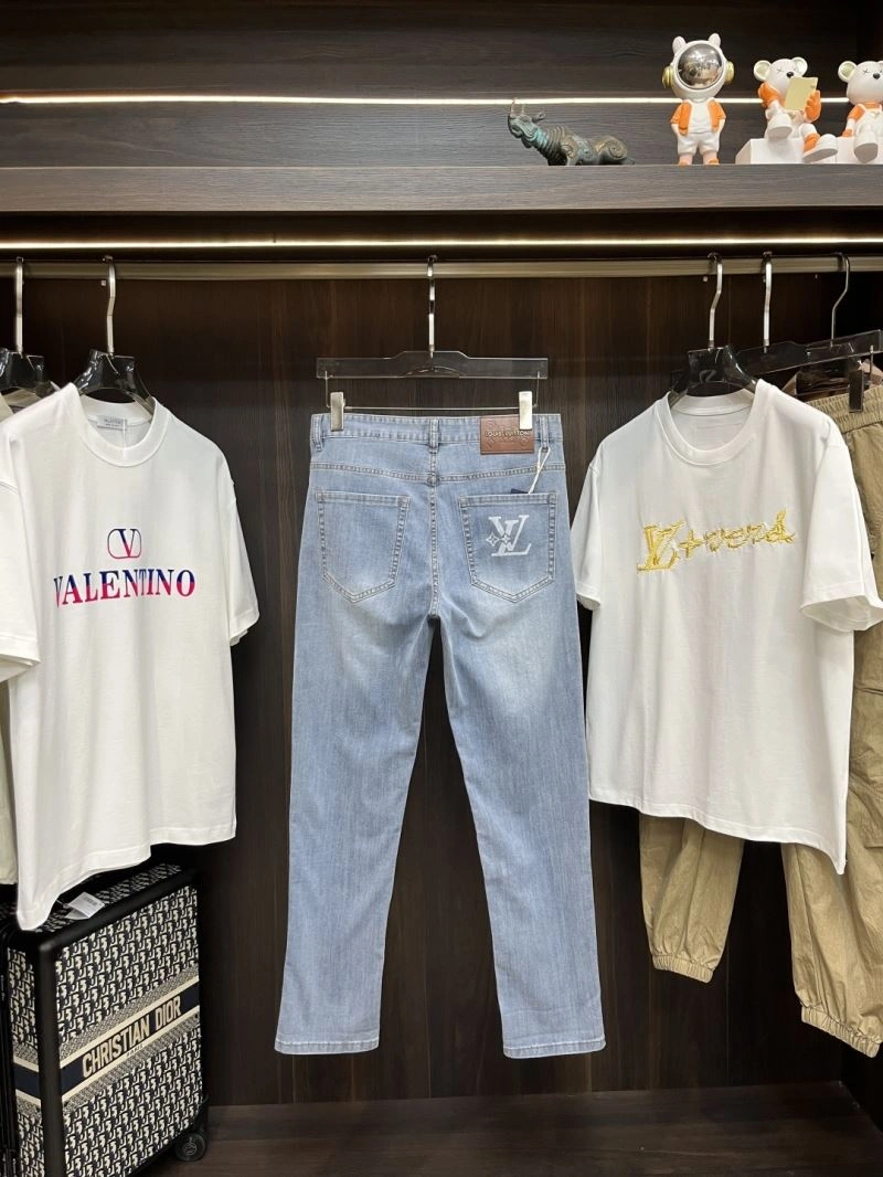 Louis Vuitton Jeans Sophisticated 135954