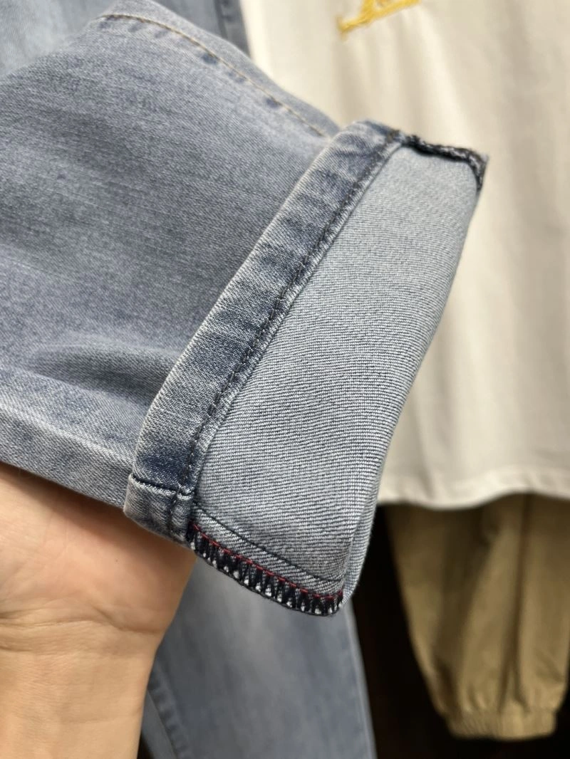 Louis Vuitton Jeans Sophisticated 135954