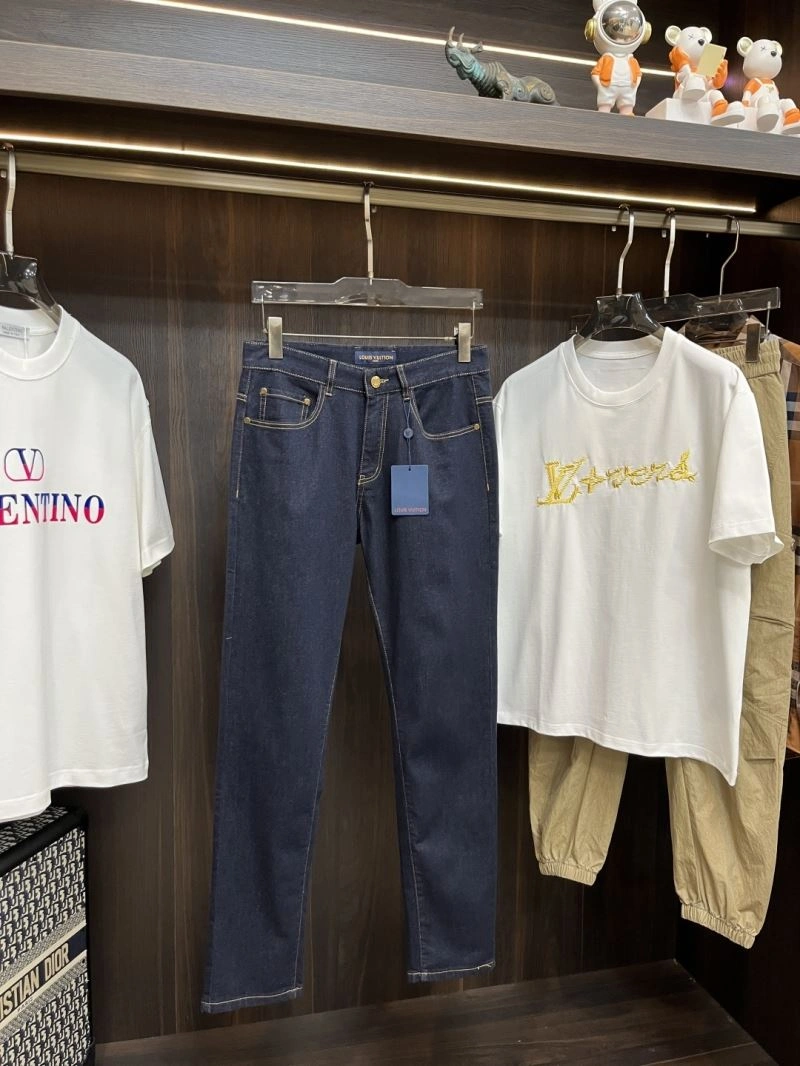 Practical Louis Vuitton Jeans 135933