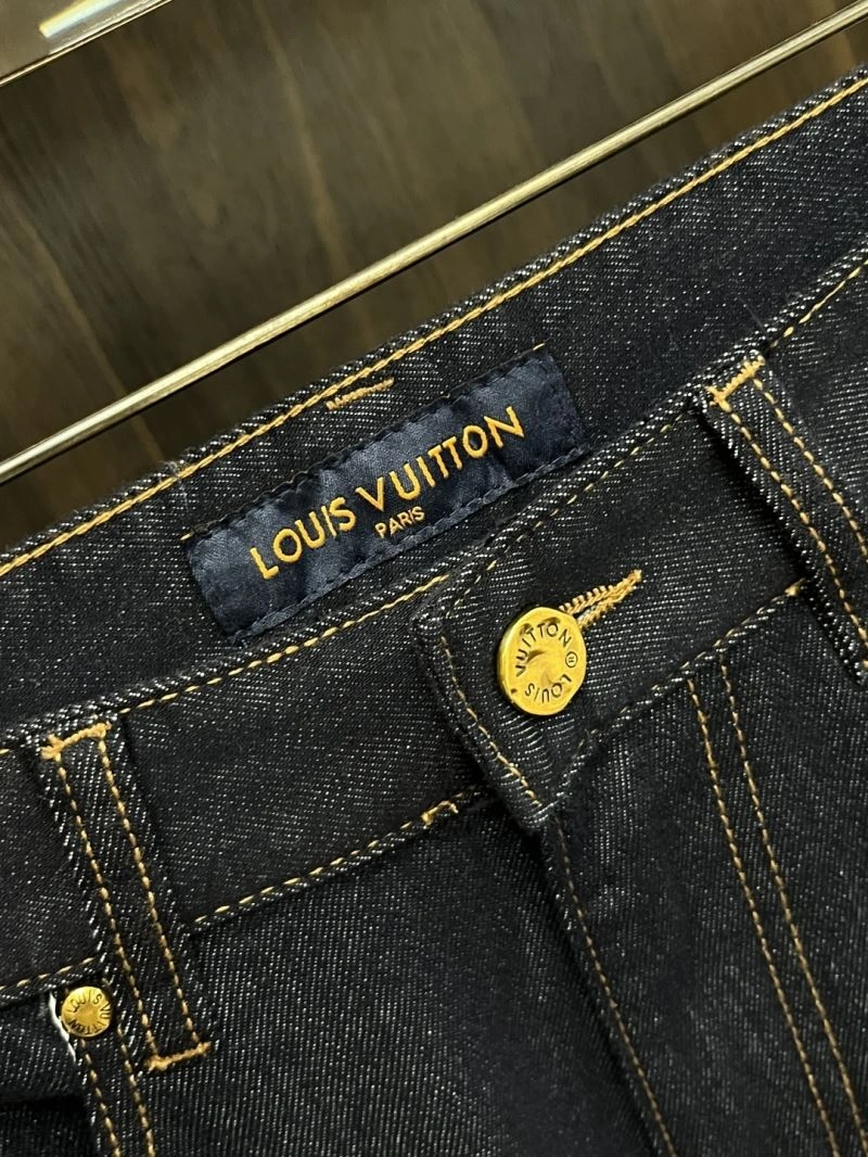 Vibrant Louis Vuitton Jeans 135932
