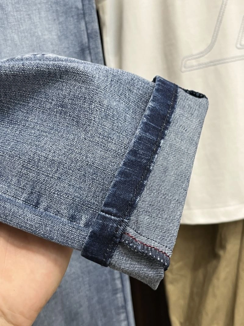 UrbanChic Louis Vuitton Jeans 135922