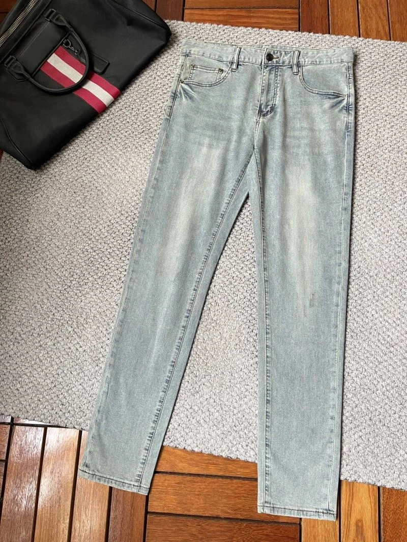 Louis Vuitton Jeans Versatile 135916