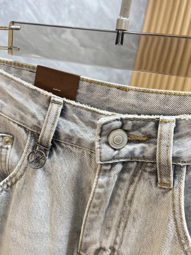Sophisticated Louis Vuitton Jeans 135900