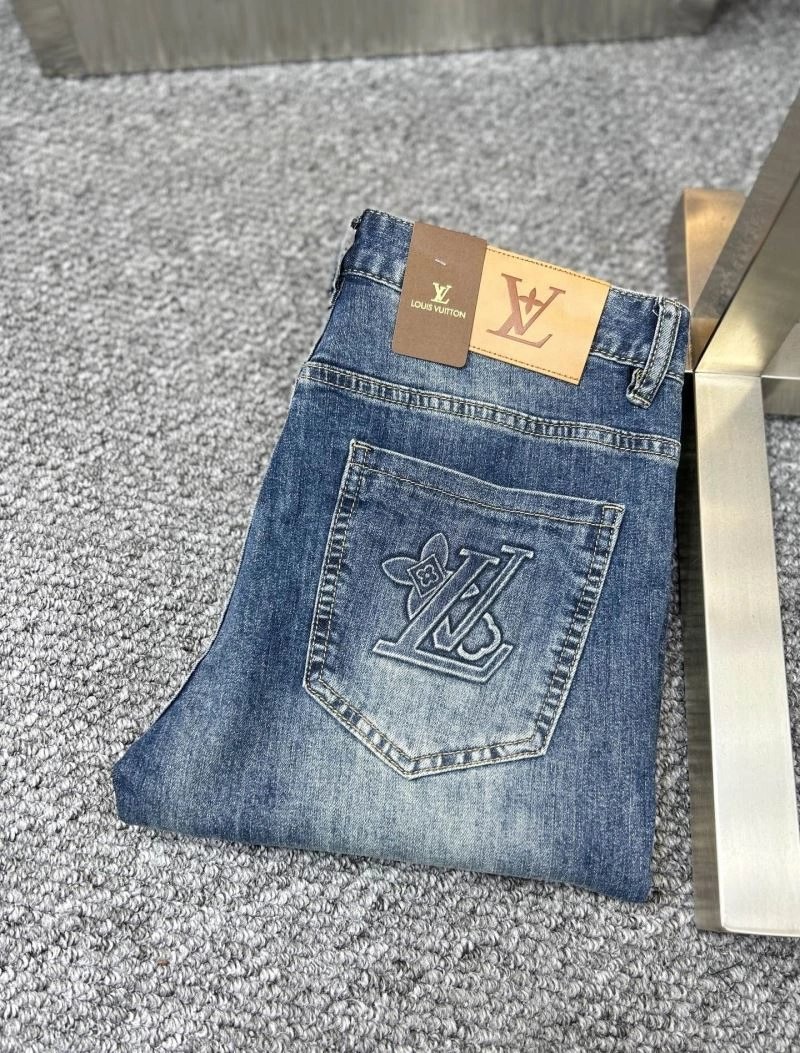 Elegant Louis Vuitton Jeans 135913