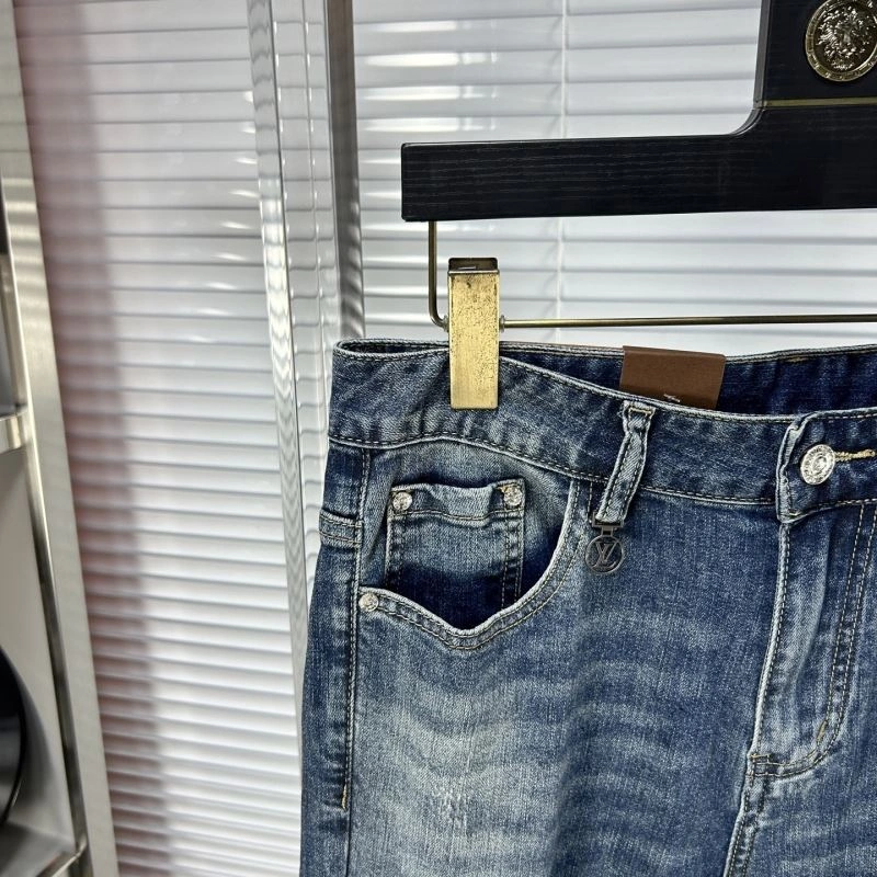 Elegant Louis Vuitton Jeans 135913