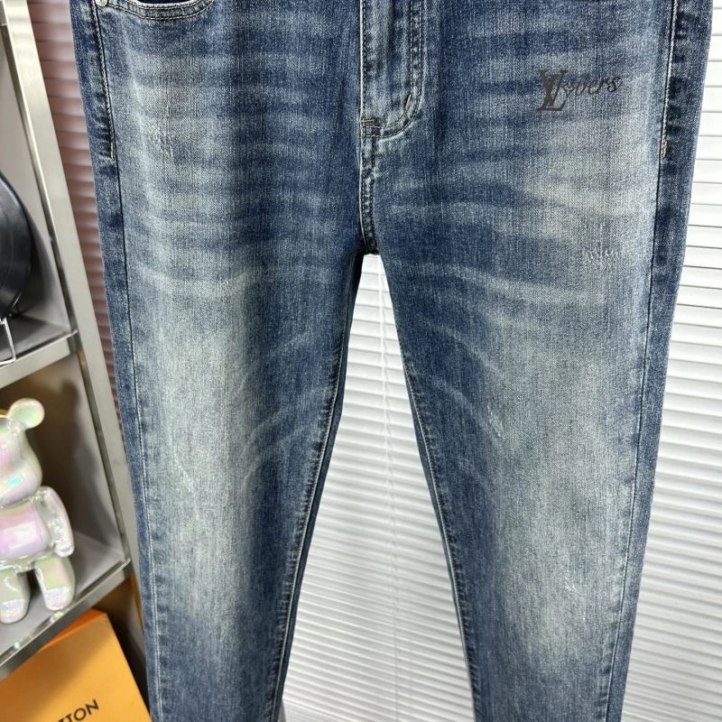 Elegant Louis Vuitton Jeans 135913