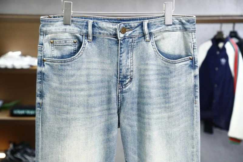 Chic Louis Vuitton Jeans 135165