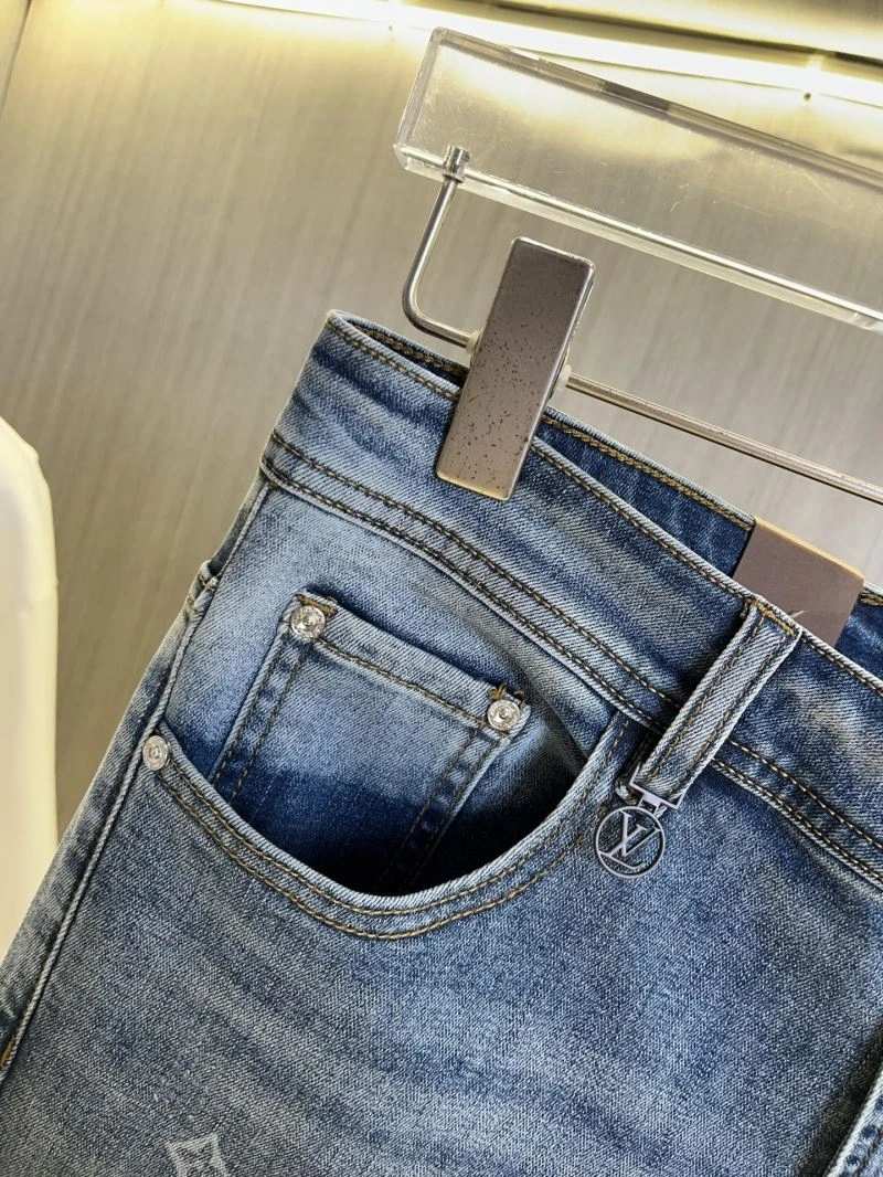 Effortless Louis Vuitton Jeans 135150