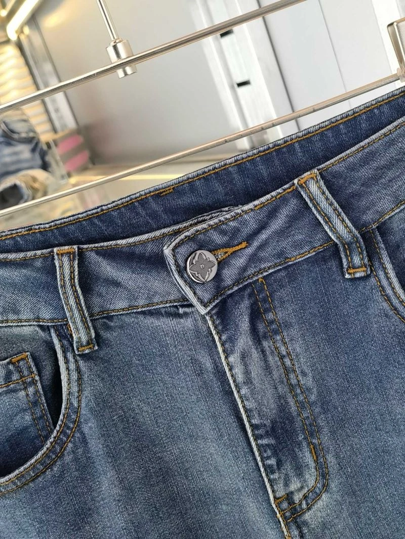 Practical Louis Vuitton Jeans 135151