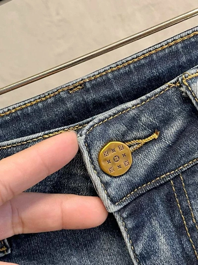 Trendy Louis Vuitton Jeans 135160