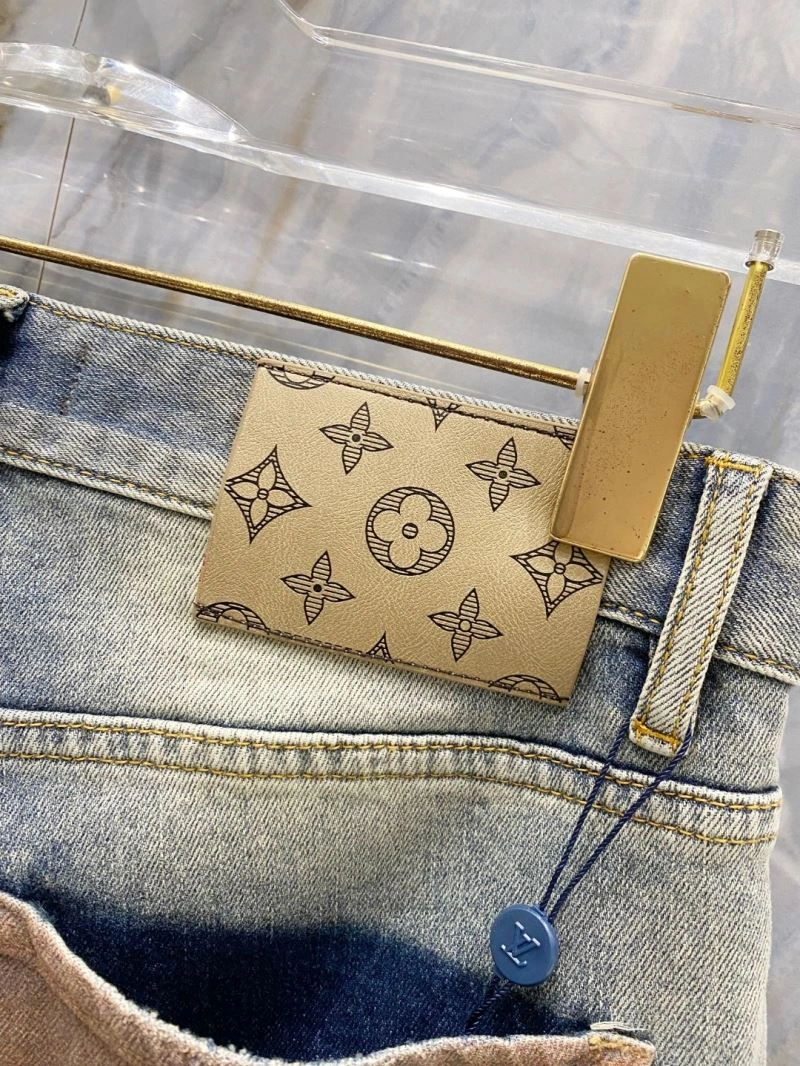 FashionForward Louis Vuitton Jeans 135147