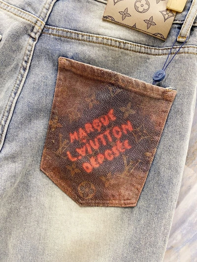 FashionForward Louis Vuitton Jeans 135147