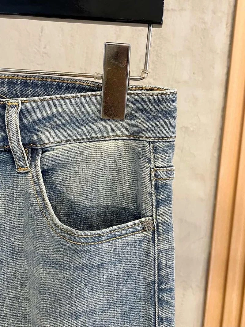 Louis Vuitton Jeans Chic 135125