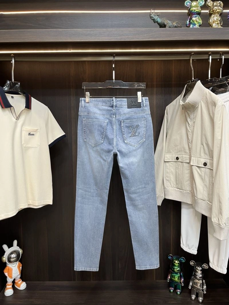 Louis Vuitton Jeans MultiPurpose 135134