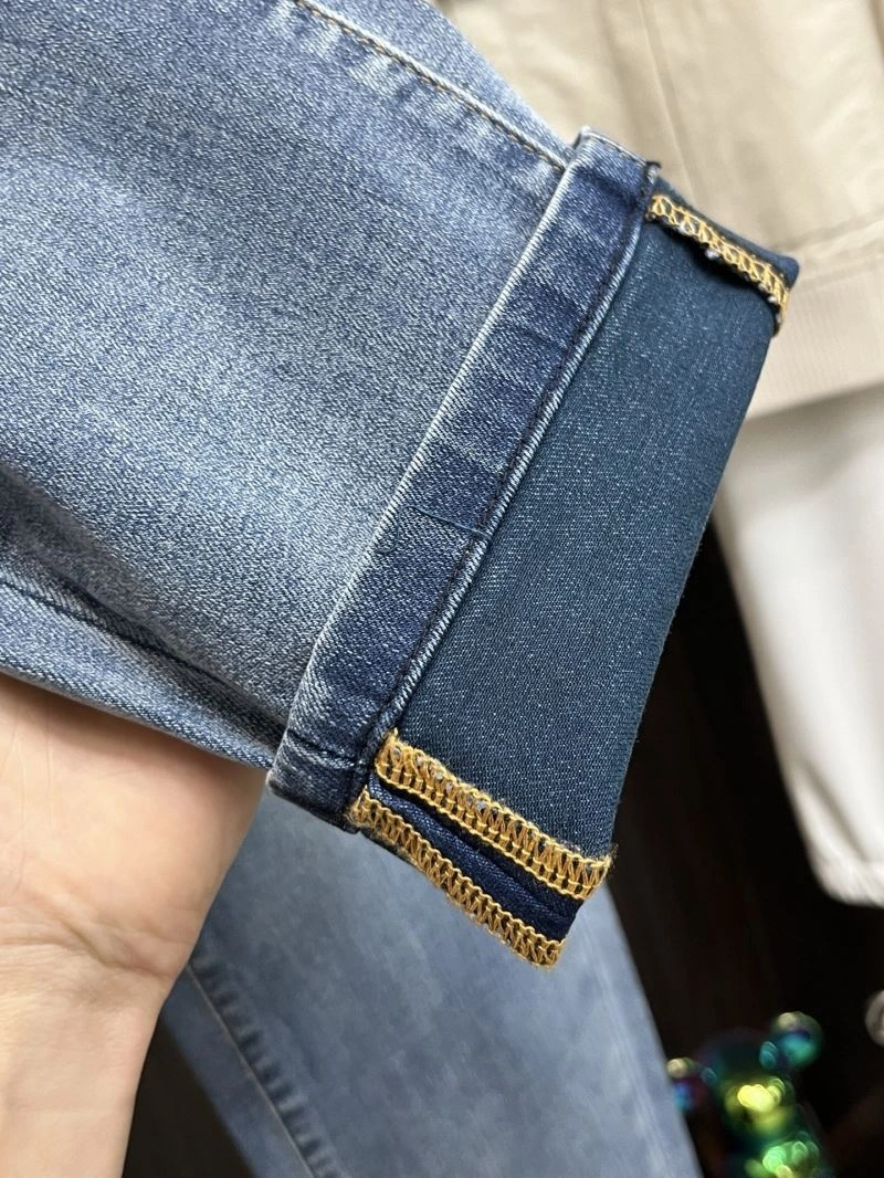 Stylish Louis Vuitton Jeans 135118