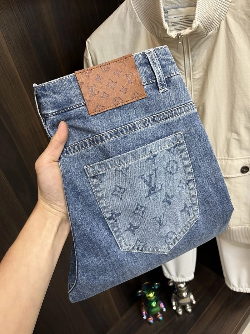 HighQuality Louis Vuitton Jeans 135124