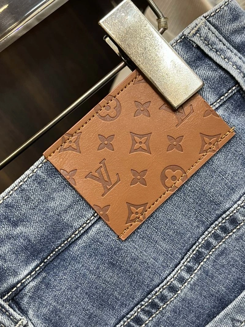 HighQuality Louis Vuitton Jeans 135124