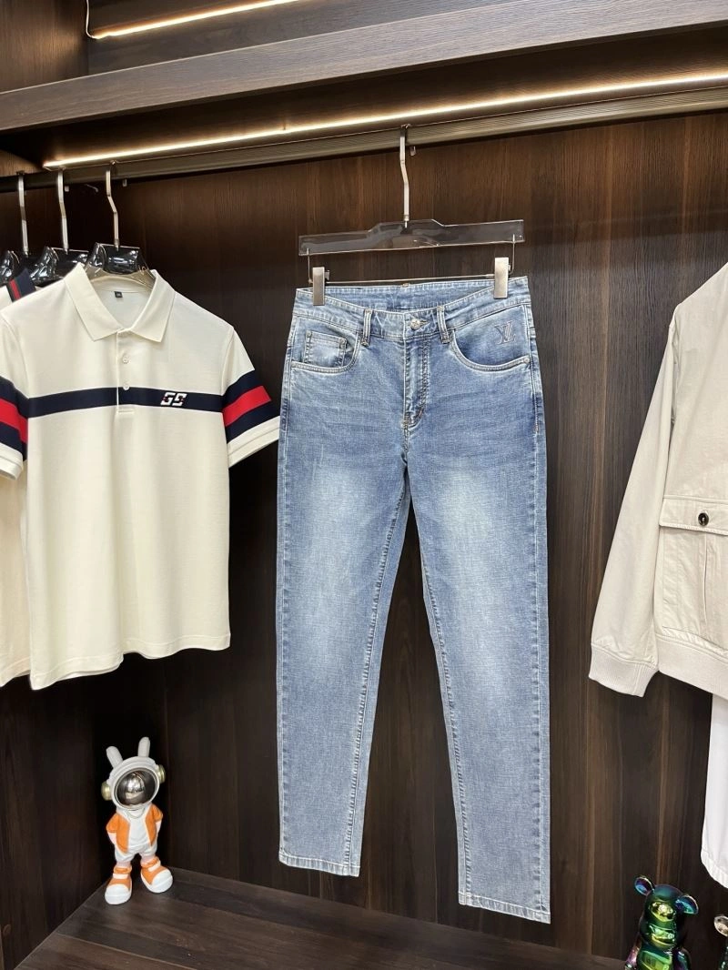 Louis Vuitton Jeans Reliable 135131