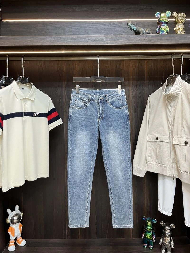 Louis Vuitton Jeans Reliable 135131