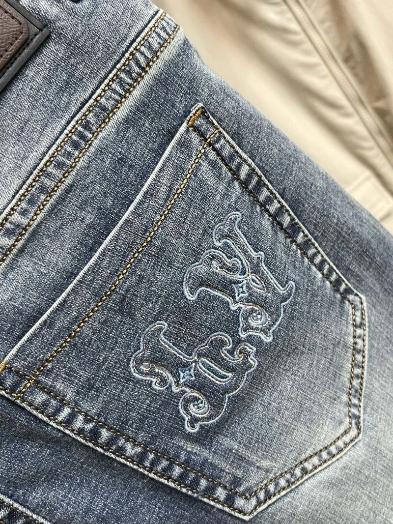 Louis Vuitton Jeans Reliable 135131