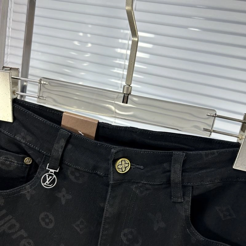 Elegant Louis Vuitton Jeans 135123