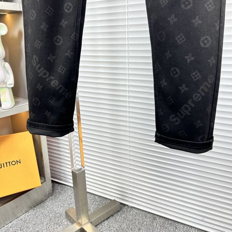 Elegant Louis Vuitton Jeans 135123