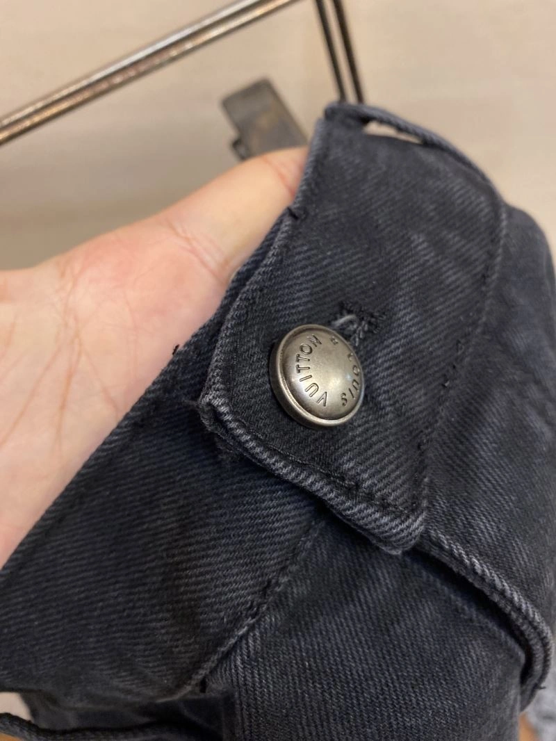 Louis Vuitton Jeans Seasonal 135132