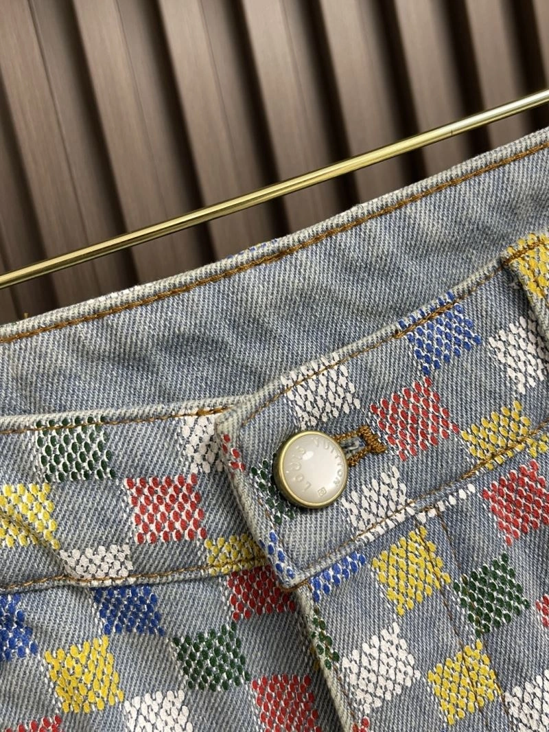 Louis Vuitton Jeans Youthful 135110