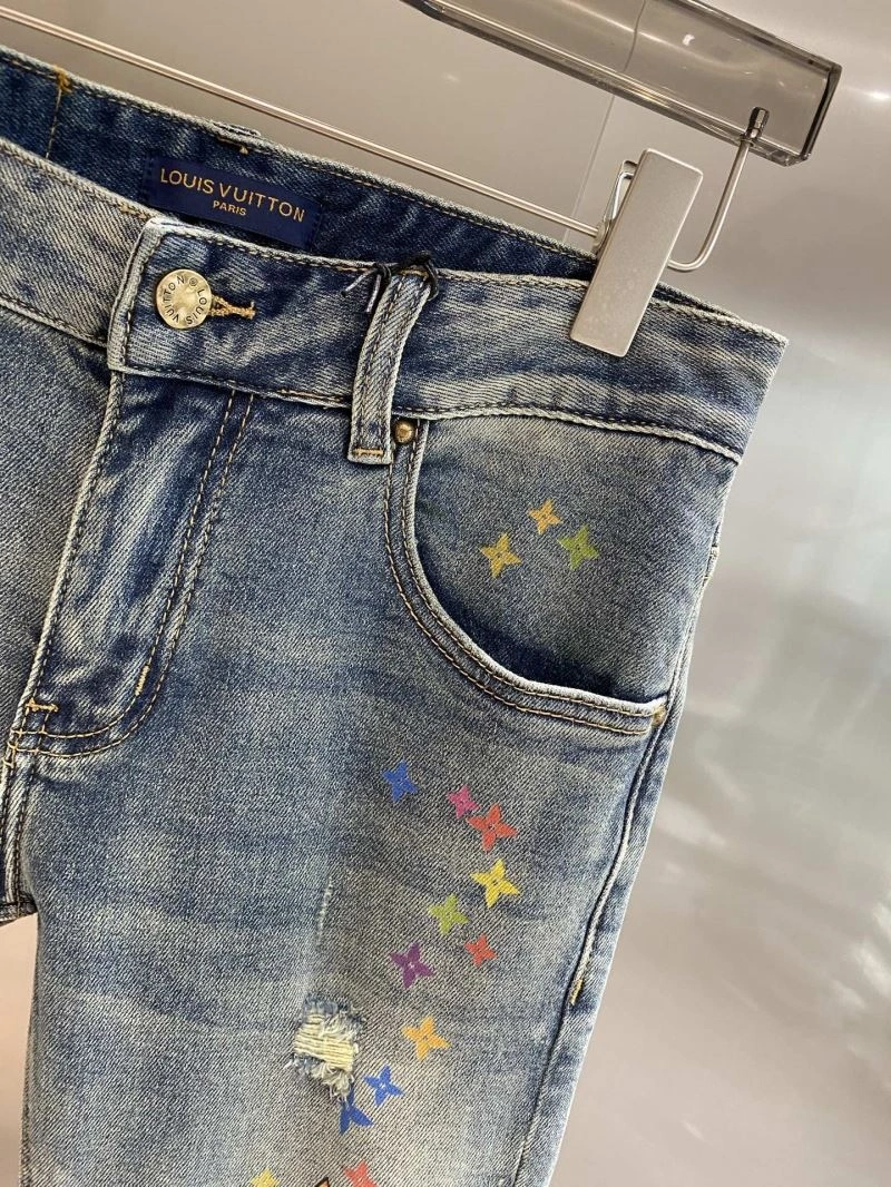 Functional Louis Vuitton Jeans 135109