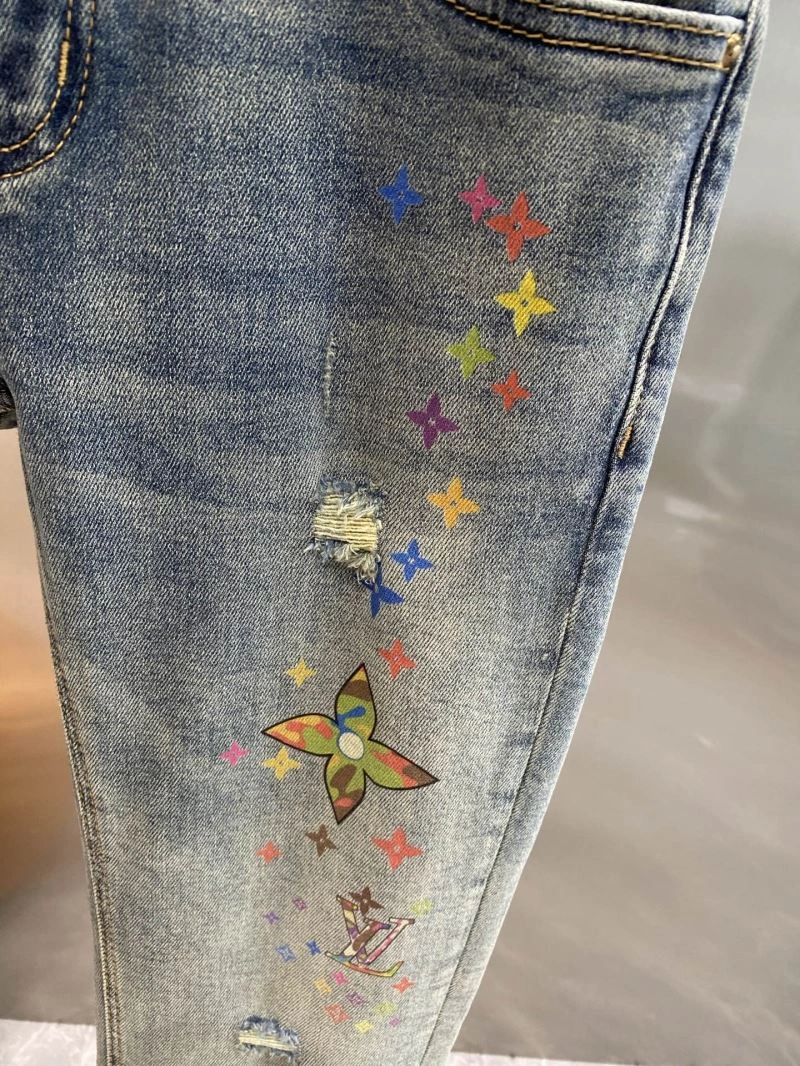 Functional Louis Vuitton Jeans 135109