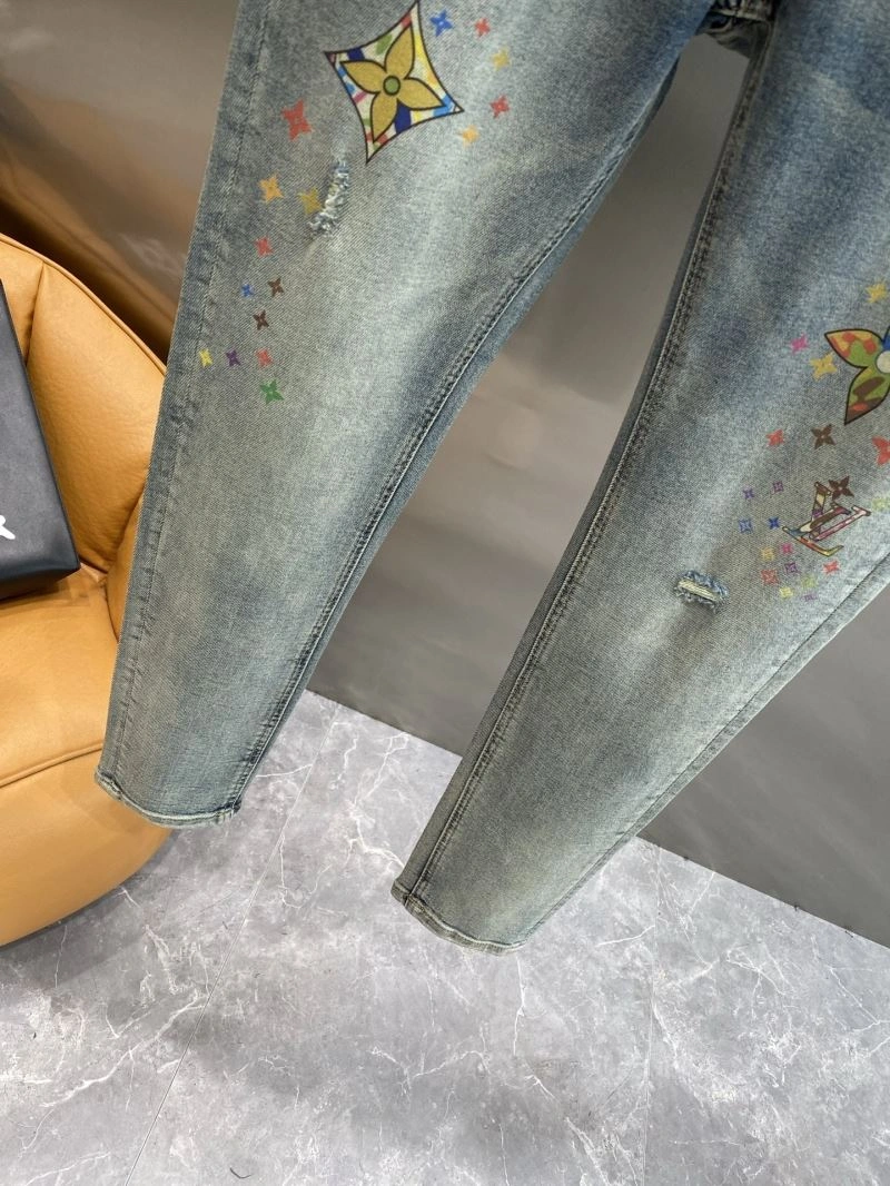 Functional Louis Vuitton Jeans 135109
