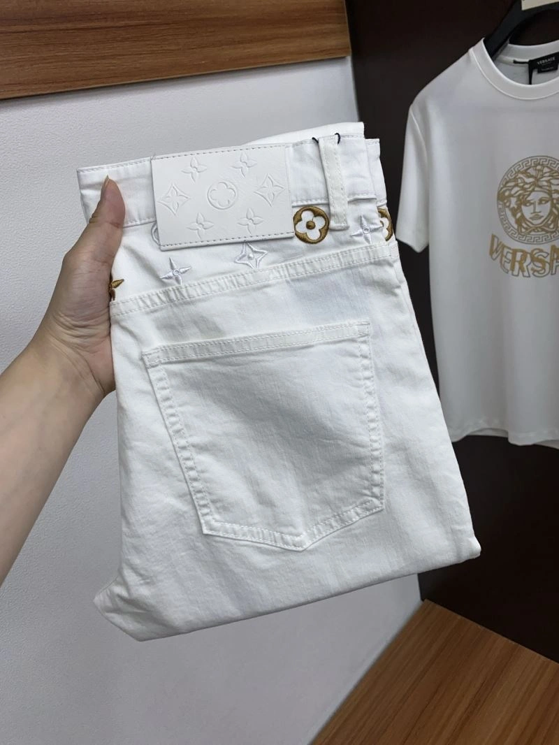 Trendy Louis Vuitton Jeans 135111