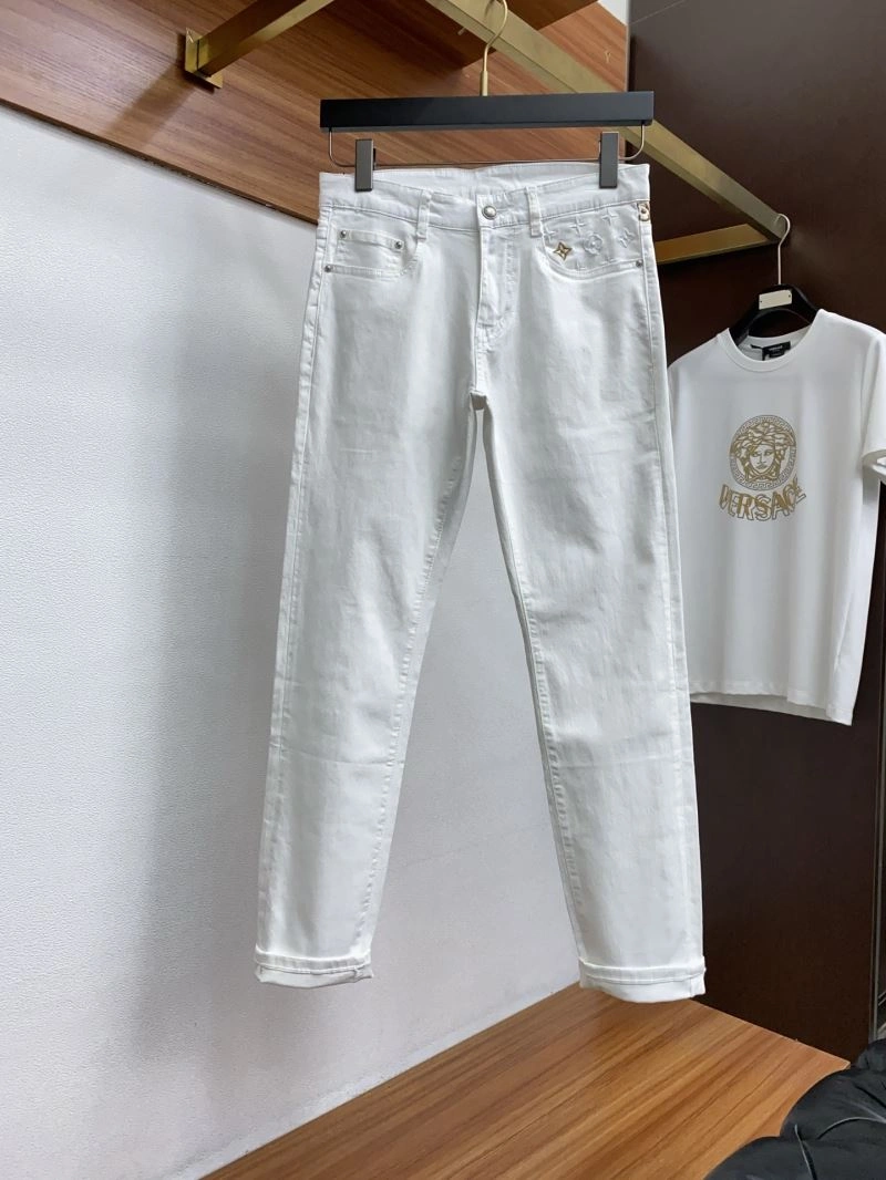 Trendy Louis Vuitton Jeans 135111