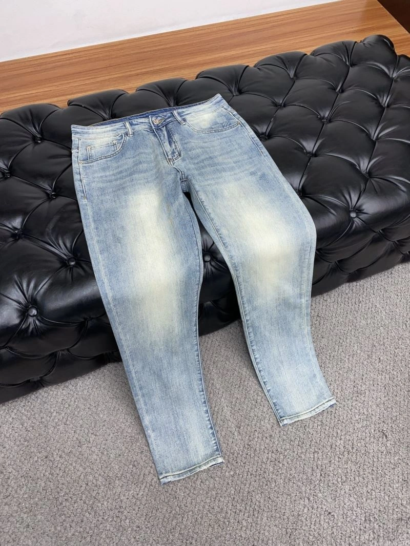 Premium Louis Vuitton Jeans 135108