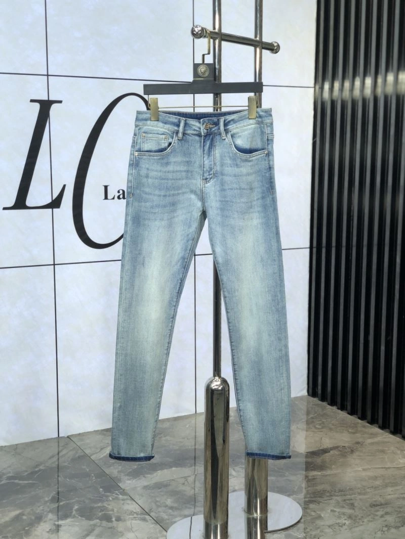 Louis Vuitton Jeans Supportive 135104