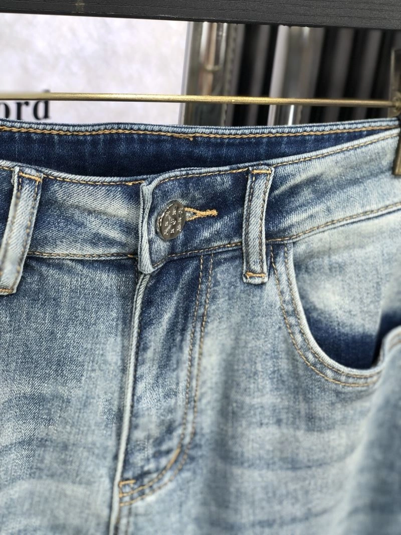 Louis Vuitton Jeans Supportive 135104