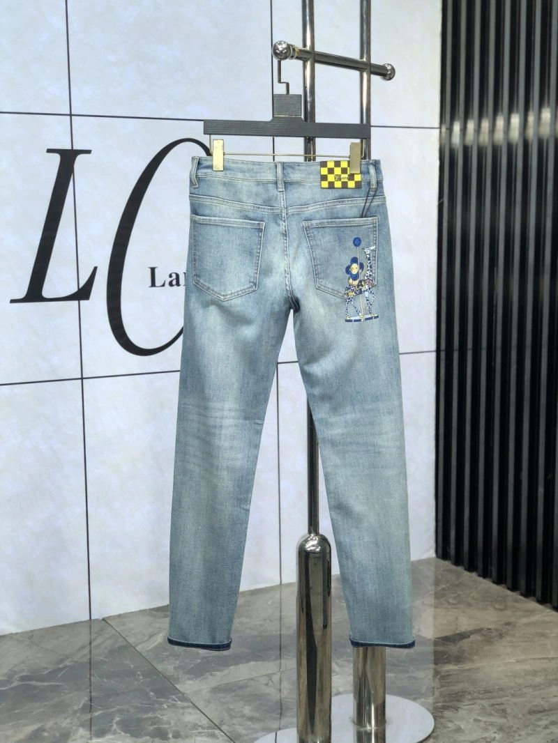 Louis Vuitton Jeans Supportive 135104