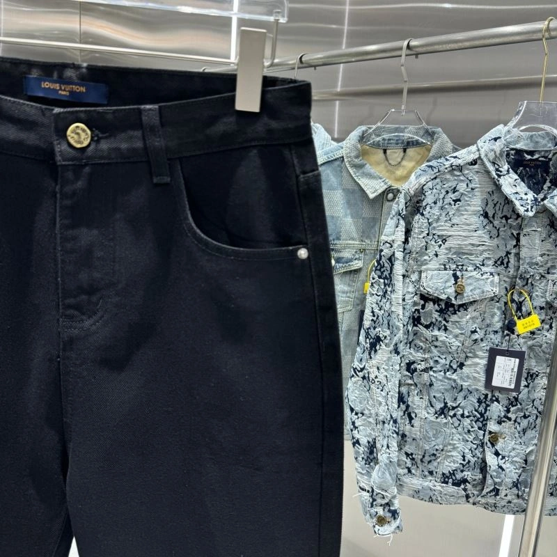 Louis Vuitton Jeans Lightweight 135100