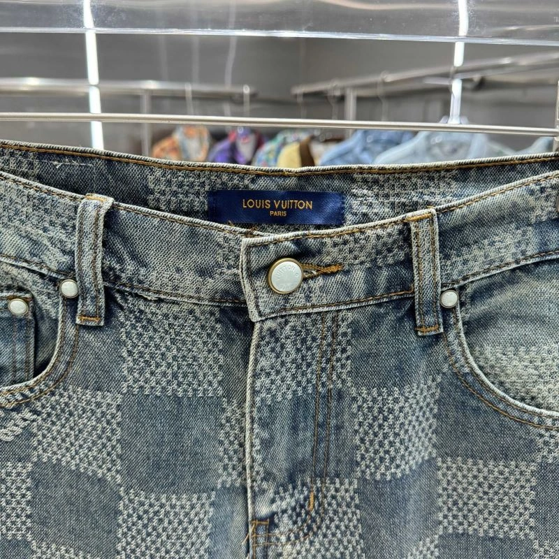 Timeless Louis Vuitton Jeans 135084