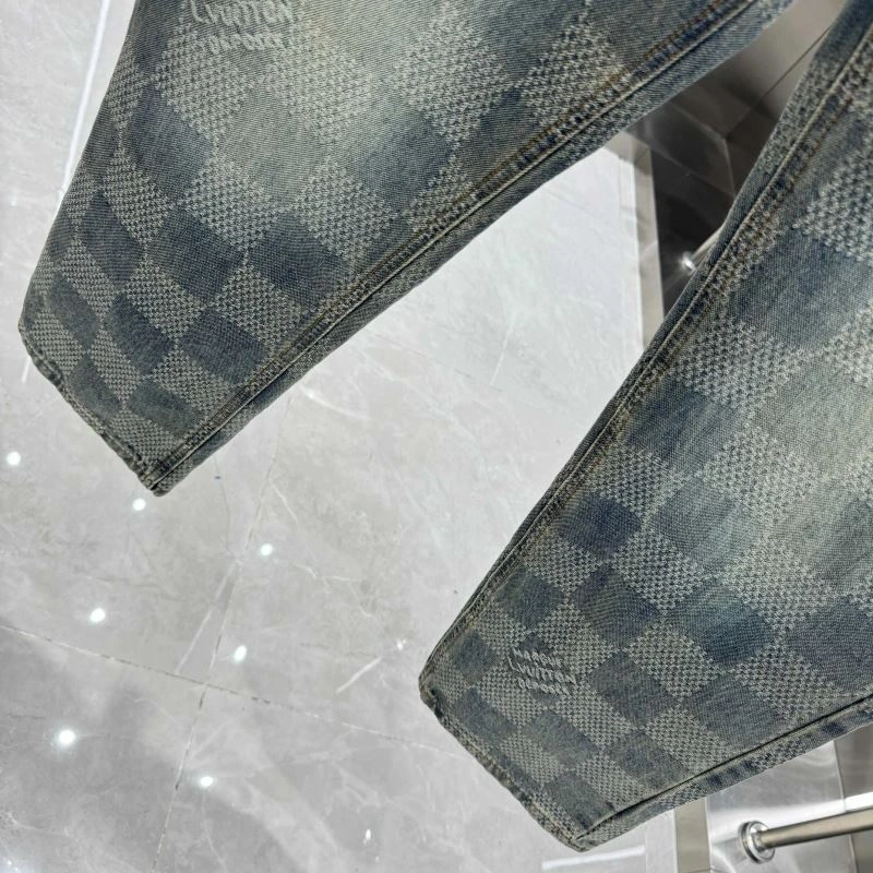 Timeless Louis Vuitton Jeans 135084