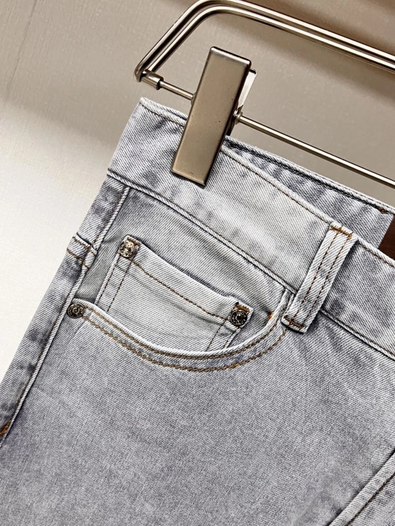 Timeless Louis Vuitton Jeans 135076