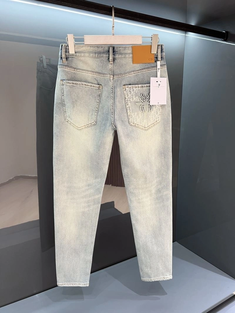WellDesigned Louis Vuitton Jeans 135086