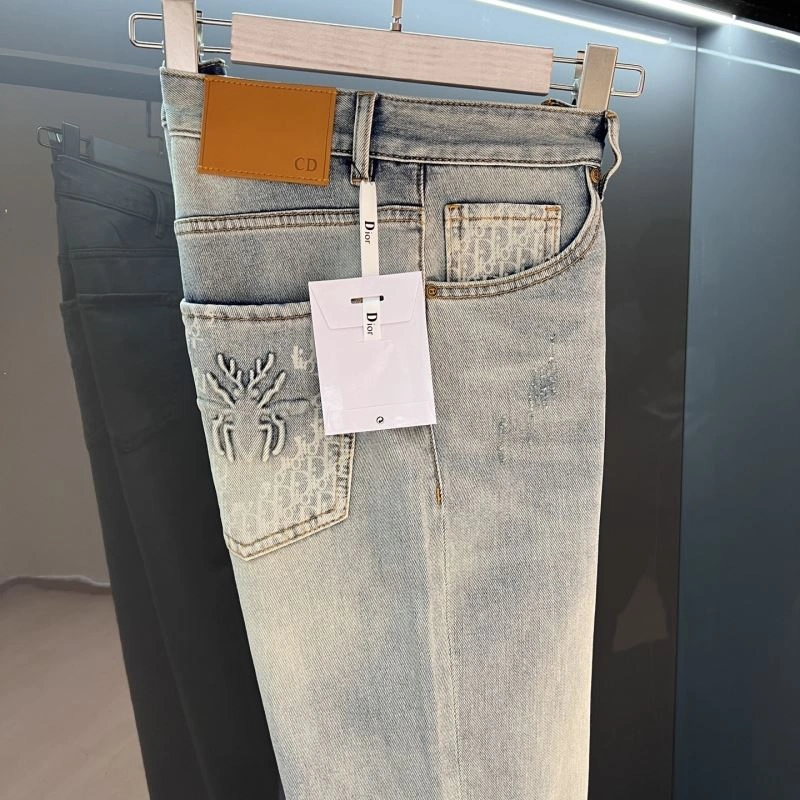 WellDesigned Louis Vuitton Jeans 135086
