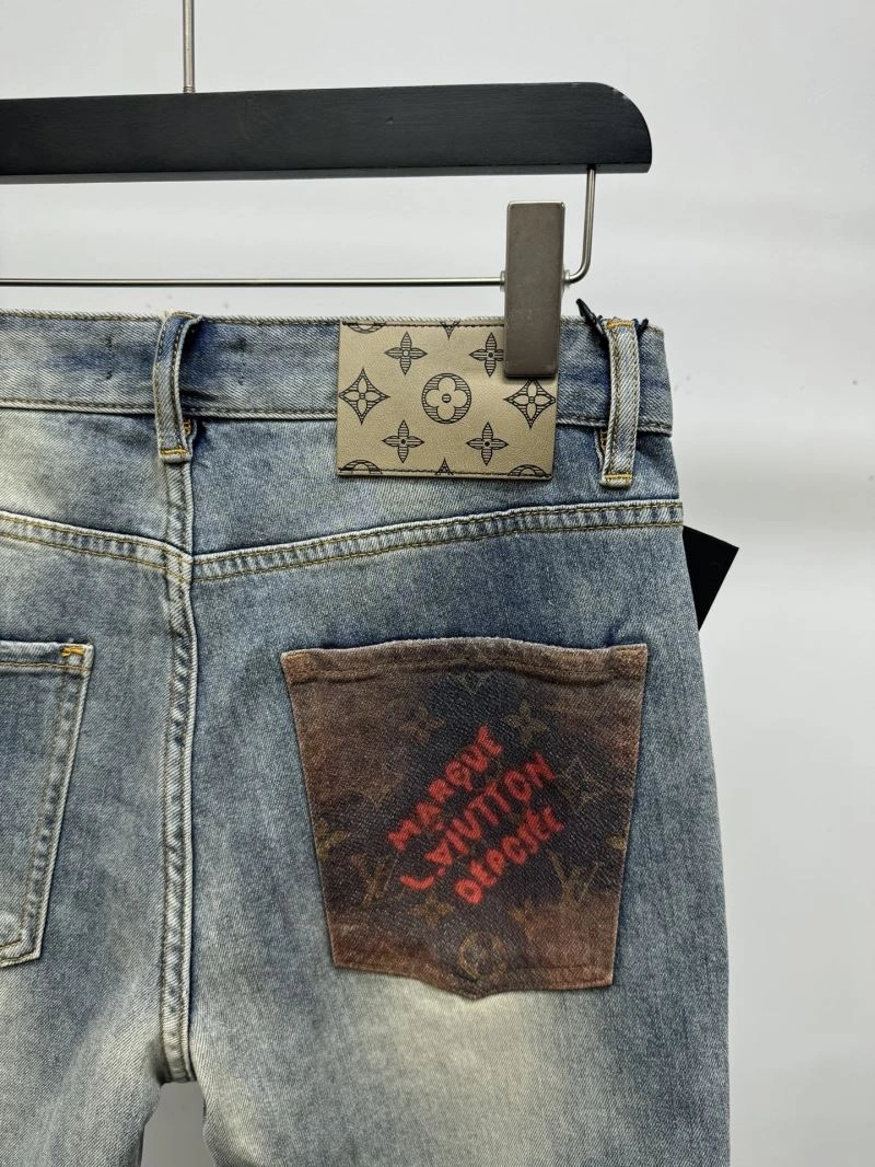 Vibrant Louis Vuitton Jeans 135094