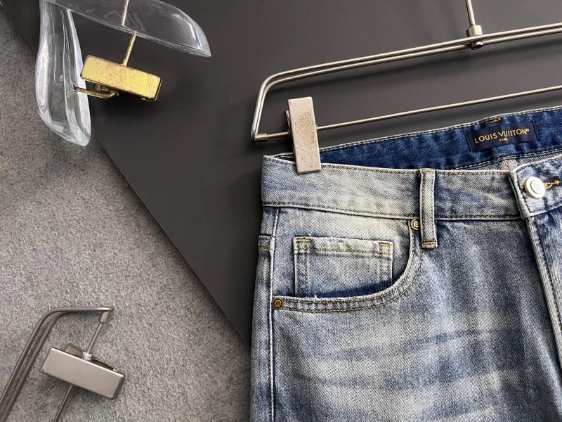 WrinkleFree Louis Vuitton Jeans 135089