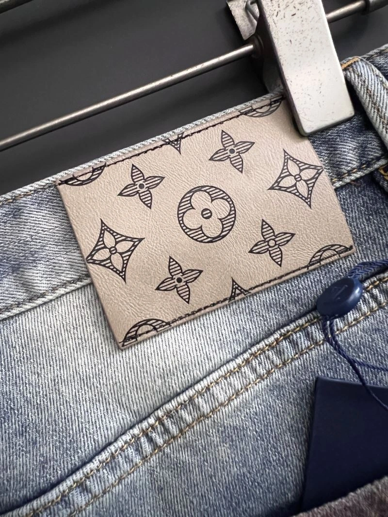 WrinkleFree Louis Vuitton Jeans 135089