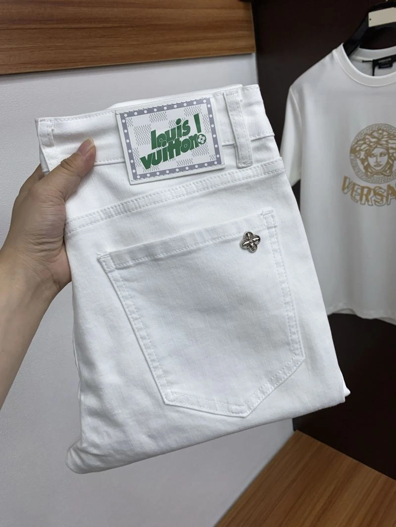 Sophisticated Louis Vuitton Jeans 135075