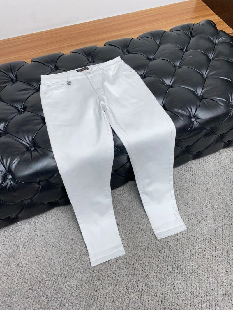 Sophisticated Louis Vuitton Jeans 135075