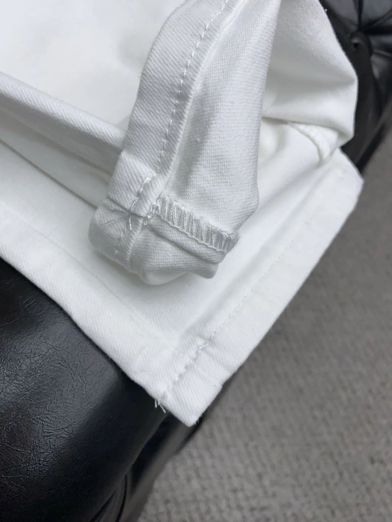 Sophisticated Louis Vuitton Jeans 135075