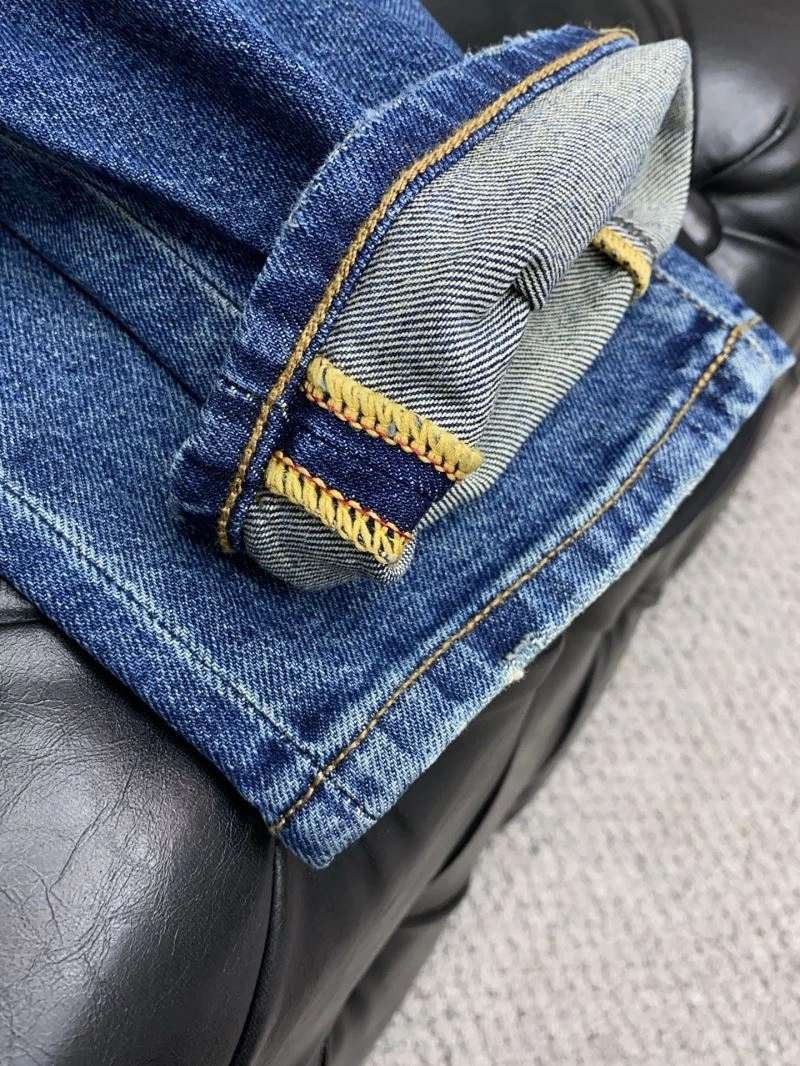 Louis Vuitton Jeans Bold 135095